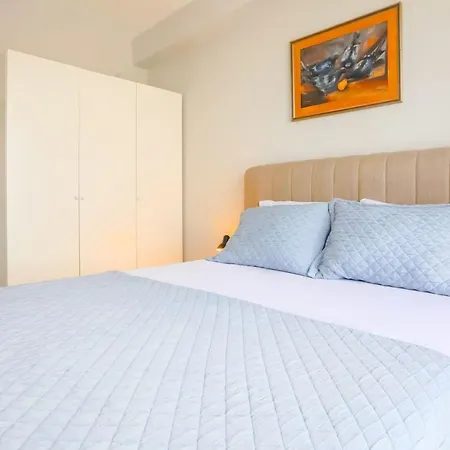 Apartment Business-Friendly Residence With Pool In Fikirtepe Istanbul