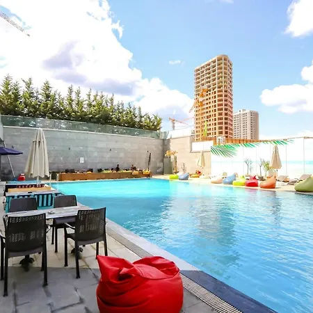 Business-Friendly Residence With Pool In Fikirtepe Apartment Istanbul